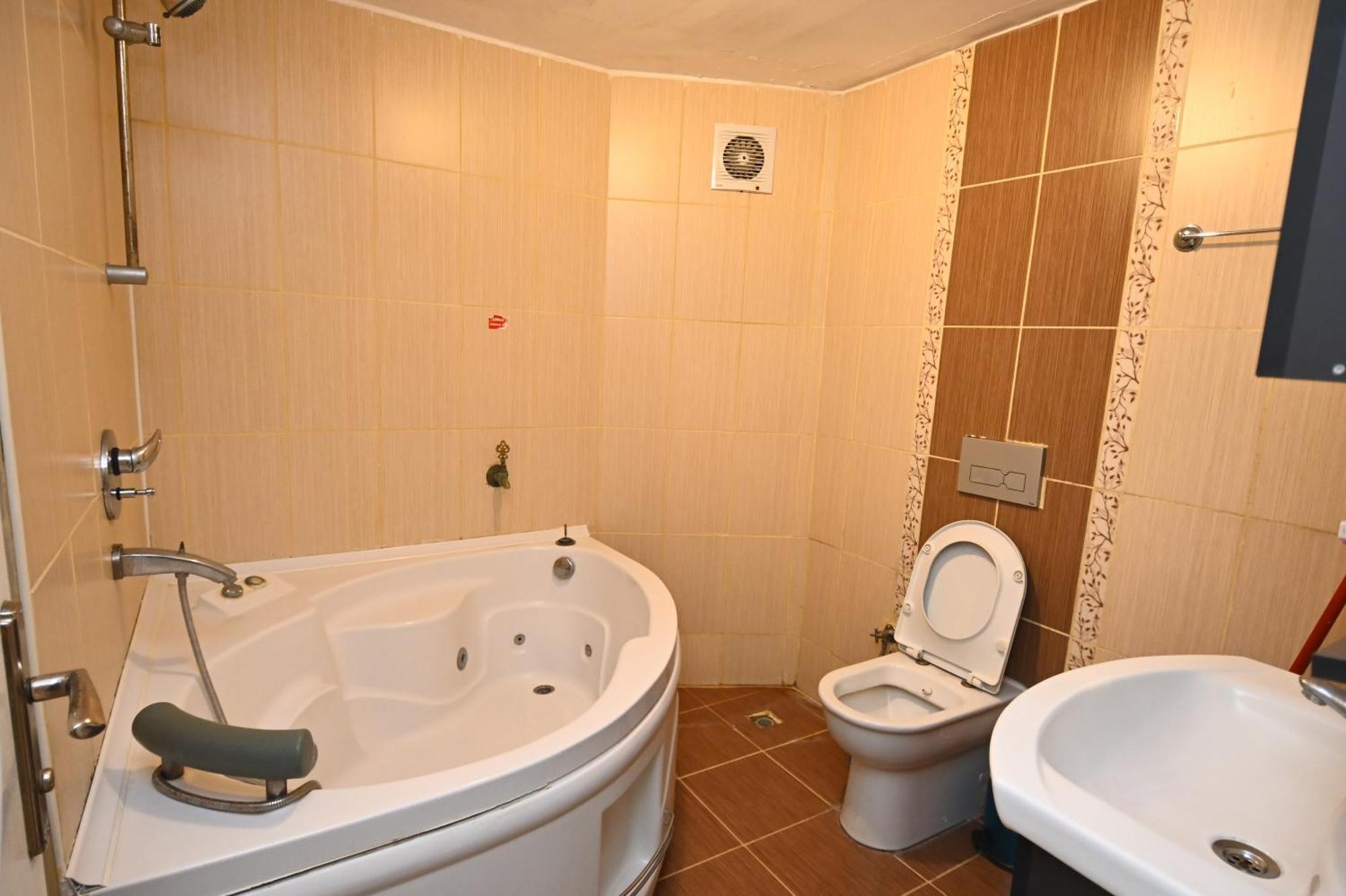 Sarot Thermal Vadi Tatil Koyu - Halal Hotel Bolu Luaran gambar